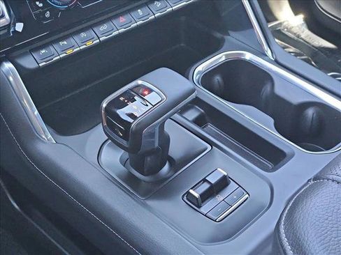 Certified 2024 GMC Sierra 1500 Denali AWD/4WD image 17