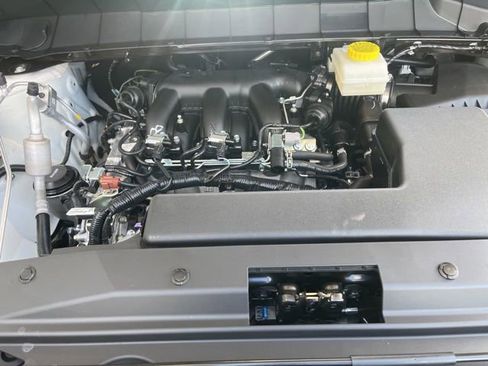 New 2026 Nissan Pathfinder Platinum FWD image 22