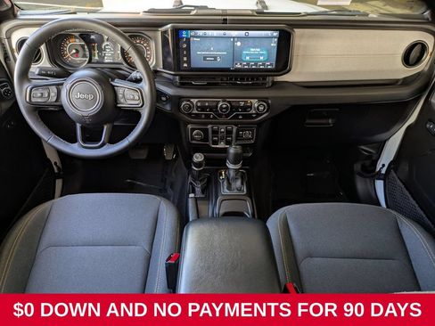 Used 2025 Jeep Wrangler Unlimited Sport AWD/4WD image 25