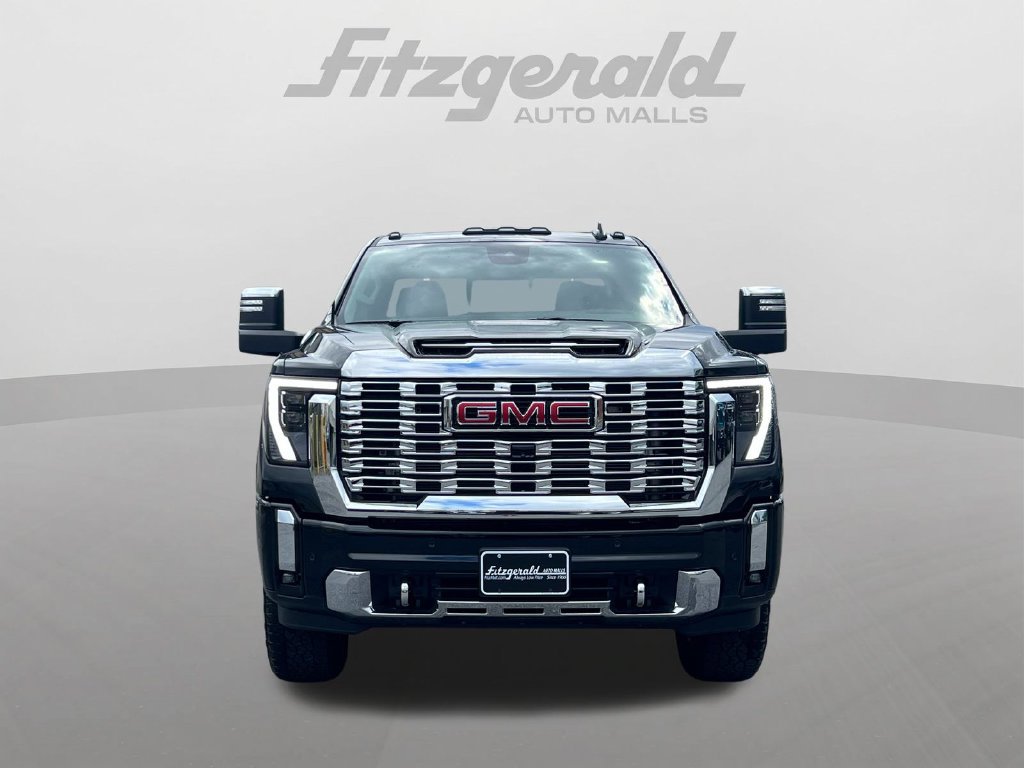 Used 2025 GMC Sierra 3500 Denali w/ Denali Reserve Package AWD/4WD image 6