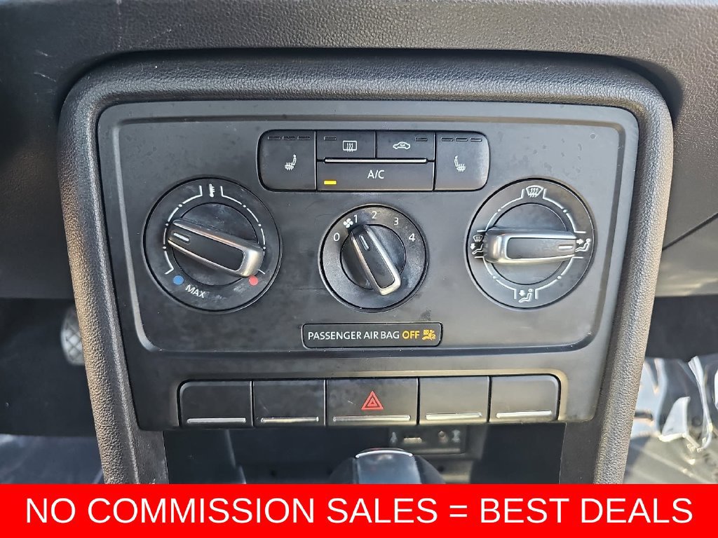 Used 2016 Volkswagen Beetle 1.8T SE FWD image 20