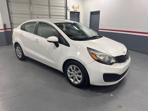 Used 2014 Kia Rio LX w/ Power Package FWD image 2
