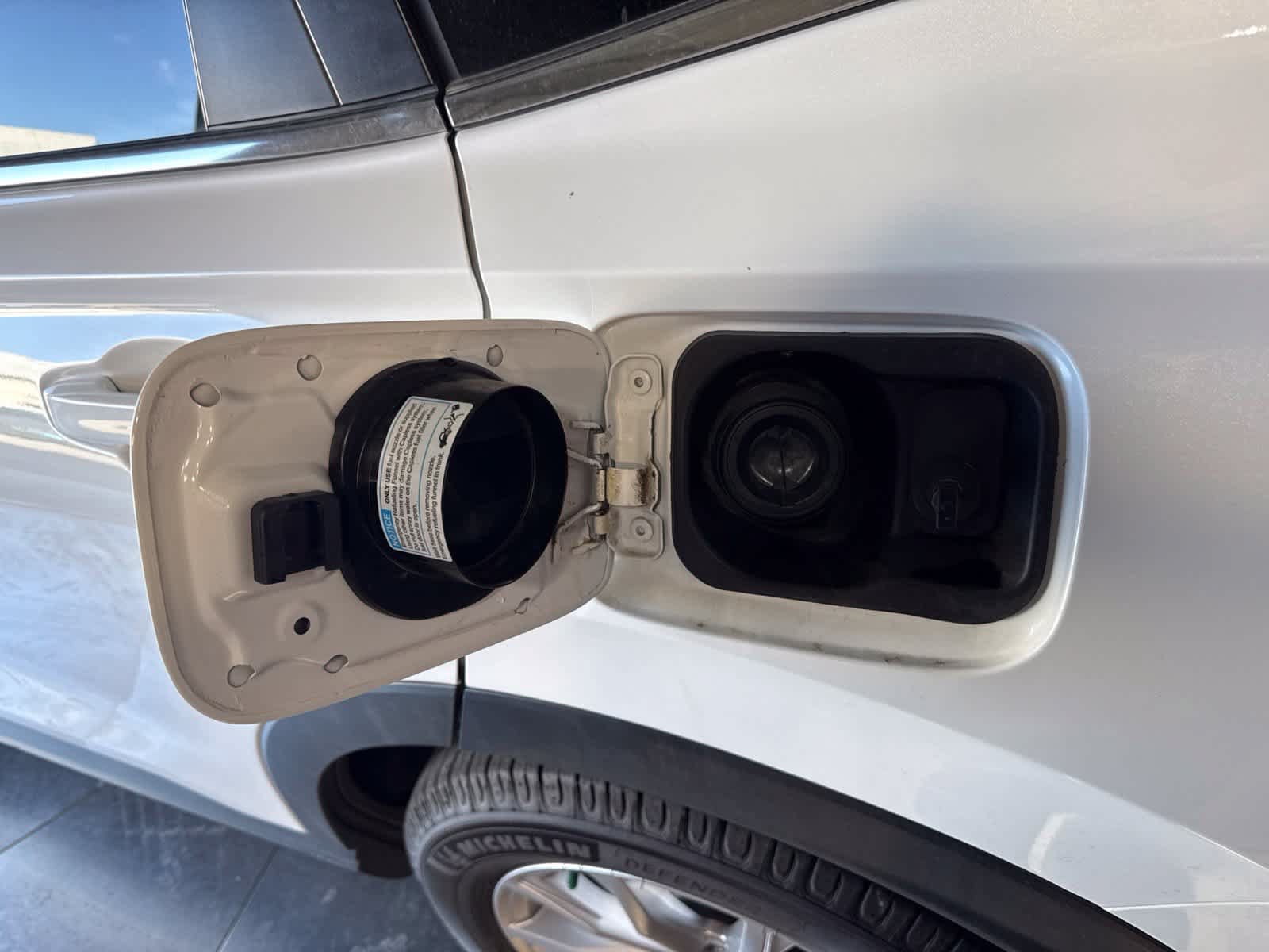 Used 2024 Honda CR-V EX image 11