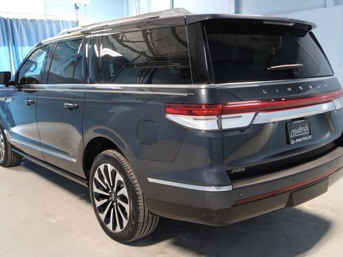 Used 2024 Lincoln Navigator L Reserve AWD/4WD image 33