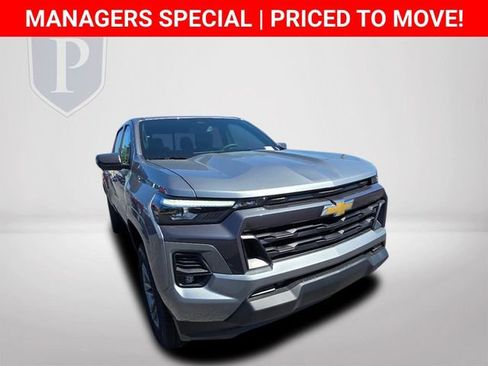 New 2025 Chevrolet Colorado LT w/ LT Convenience Package image 13