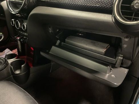 Used 2015 MINI Cooper S image 53