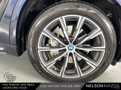 Used 2023 BMW X5 xDrive45e w/ Executive Package image 14