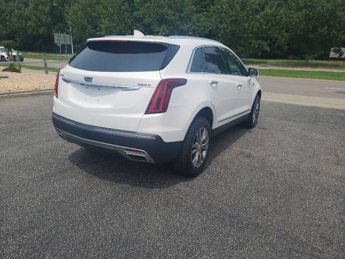 Used 2021 Cadillac XT5 Premium Luxury FWD image 6
