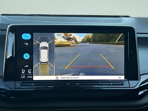 New 2026 Volkswagen Atlas Cross Sport SEL Premium R-Line AWD/4WD image 17
