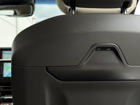 Used 2024 Lincoln Nautilus Reserve AWD/4WD image 29