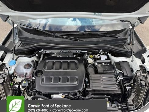 Used 2025 Volkswagen Tiguan SEL R-Line AWD/4WD image 35