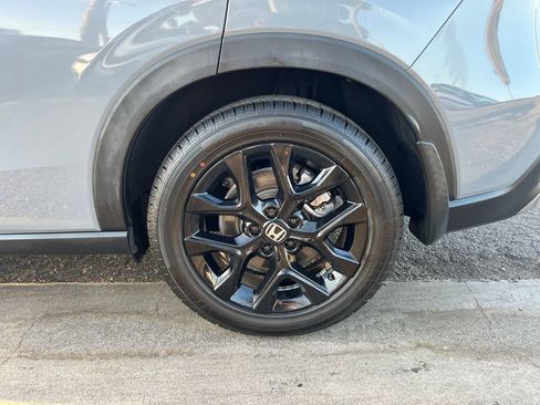 Certified 2024 Honda HR-V Sport image 32