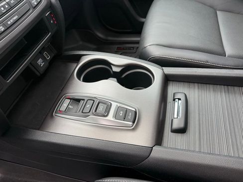 Used 2022 Honda Ridgeline RTL image 18