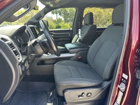 Used 2022 RAM 1500 Big Horn AWD/4WD image 15