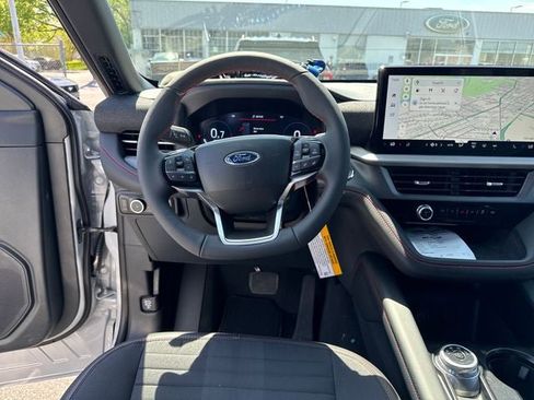New 2026 Ford Explorer ST-Line AWD/4WD image 13