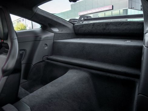 Certified 2025 Porsche 911 GT3 image 36