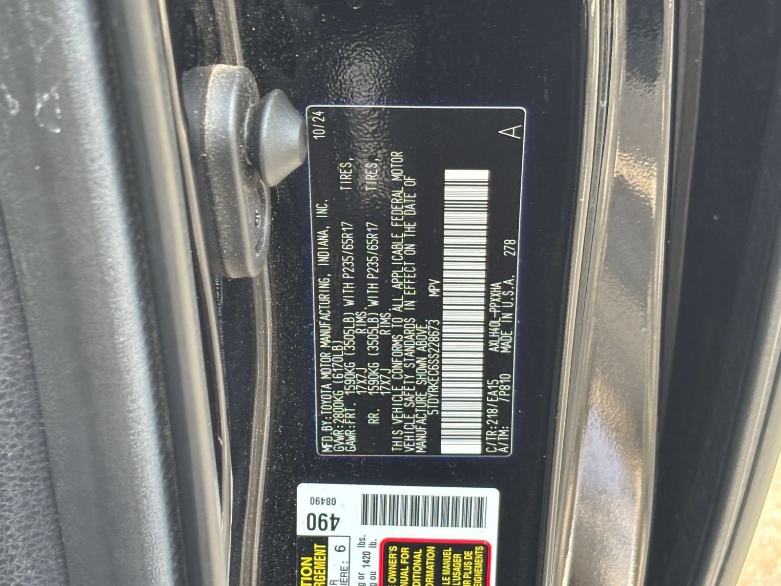 Used 2025 Toyota Sienna XLE FWD image 12
