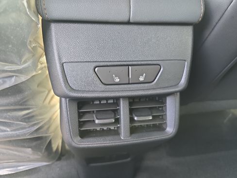 New 2027 GMC Terrain AT4 w/ Convenience Package III AWD/4WD image 14