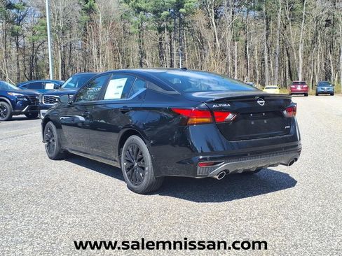 New 2026 Nissan Altima 2.5 SV AWD/4WD image 4