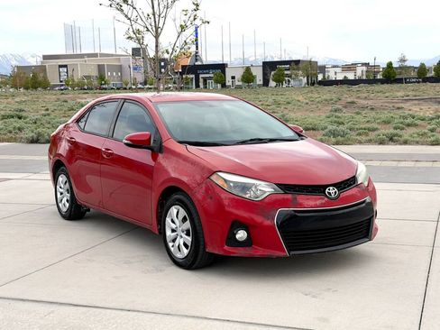 Used 2014 Toyota Corolla S FWD image 3