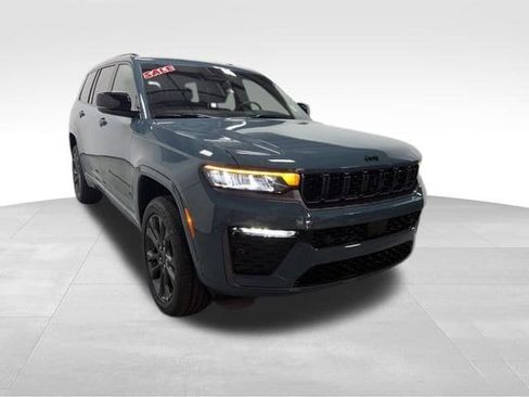 New 2026 Jeep Grand Cherokee L Limited AWD/4WD image 4