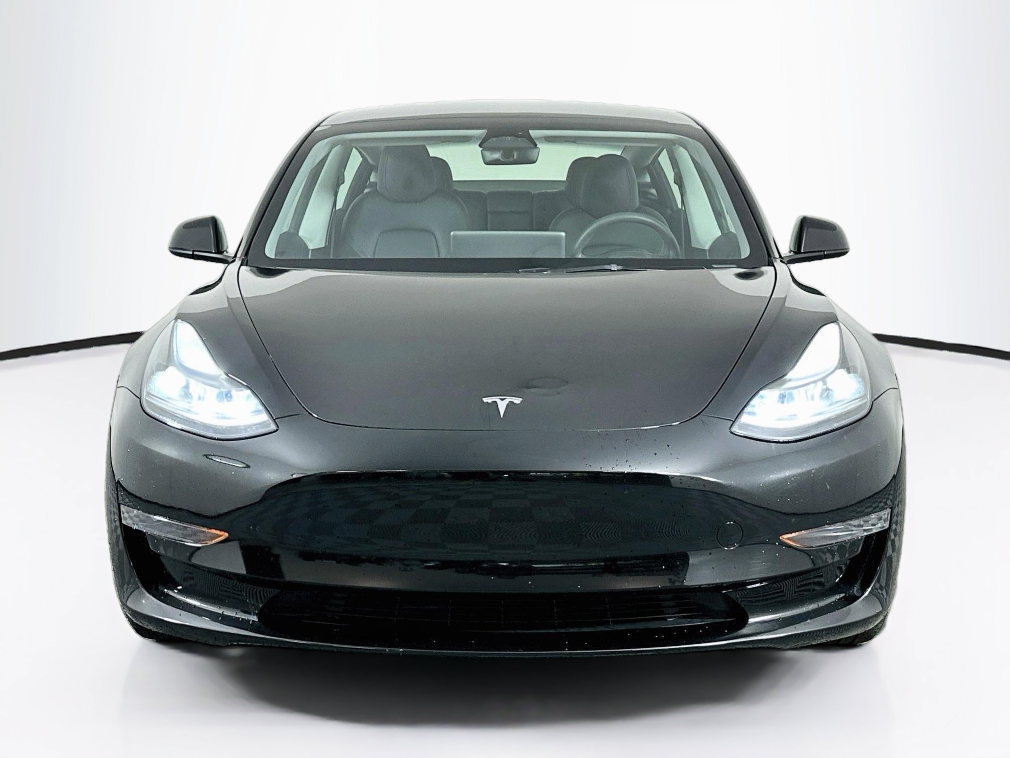 Used 2023 Tesla Model 3 Standard Range RWD image 2