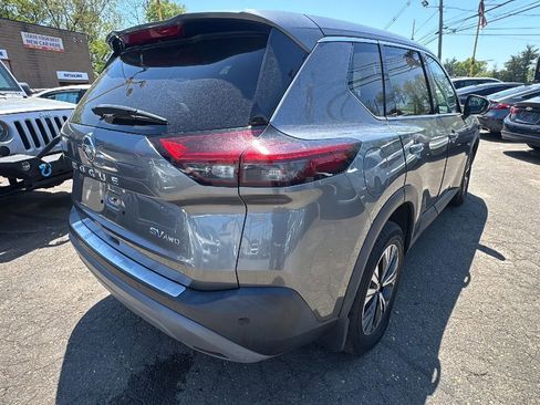 Used 2021 Nissan Rogue SV AWD/4WD image 5