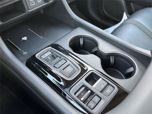 Used 2025 Honda Pilot EX-L image 20