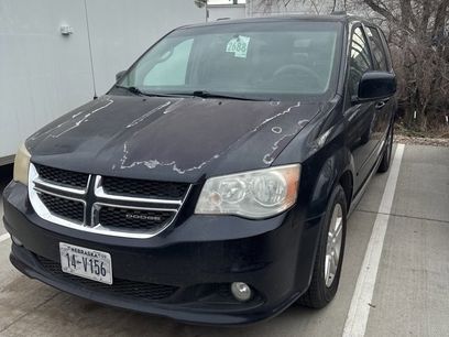 Used 2011 Dodge Grand Caravan Crew w/ Entertainment Group 1