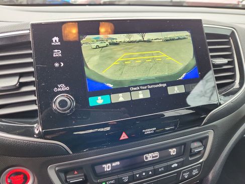 Used 2023 Honda Passport TrailSport image 24