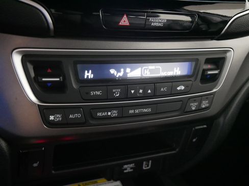 Used 2023 Honda Passport EX-L image 23