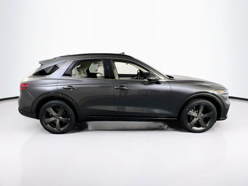 Used 2024 Genesis GV70 3.5T Sport w/ Sport Advanced Package AWD/4WD image 4