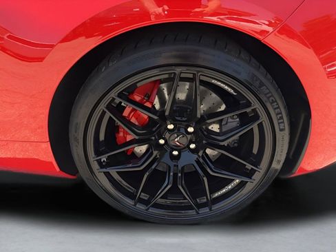 Used 2023 Chevrolet Corvette Z06 w/ Engine Appearance Package RWD image 29