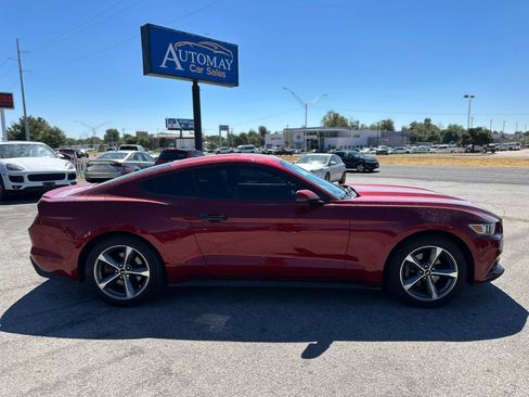 Used 2017 Ford Mustang Premium RWD image 4