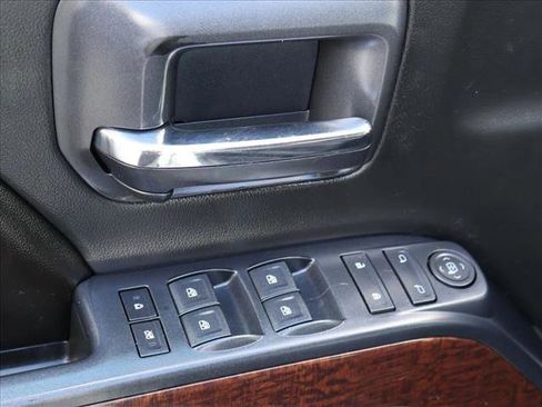 Used 2015 GMC Sierra 1500 SLE AWD/4WD image 10