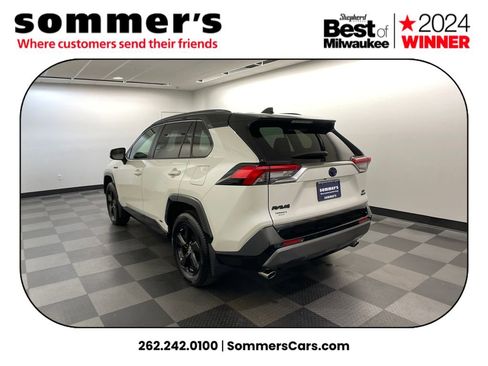 Used 2019 Toyota RAV4 XSE image 3