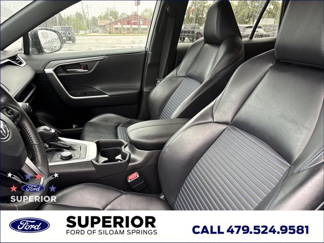 Used 2021 Toyota RAV4 XSE w/ XSE Grade Weather Package AWD/4WD image 6