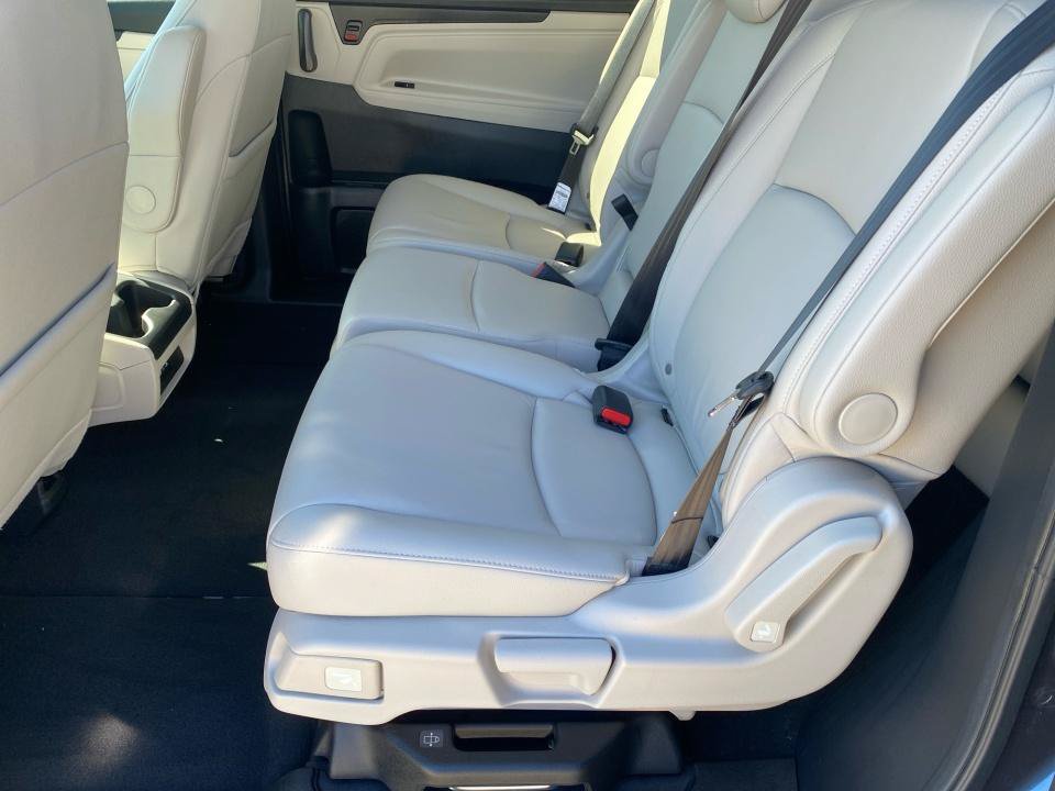 Certified 2026 Honda Odyssey EX-L image 13