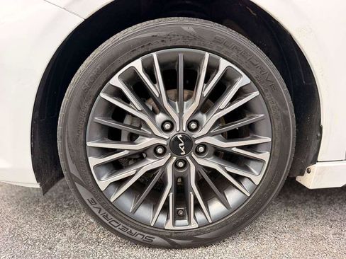Used 2024 Kia Forte GT-Line w/ GT-Line Premium Package FWD image 29