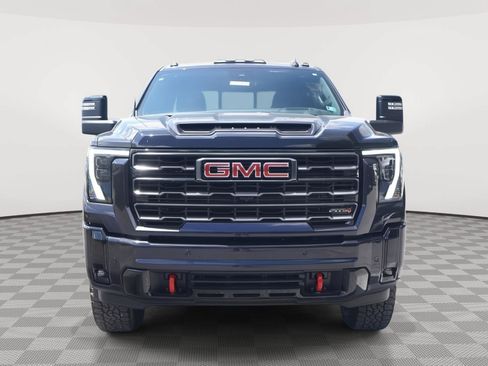 New 2026 GMC Sierra 2500 AT4 w/ AT4 Premium Plus Package AWD/4WD image 10