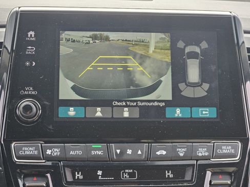 Used 2024 Honda Odyssey Elite image 23