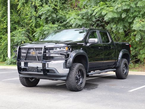 Used 2020 Chevrolet Silverado 1500 LT w/ Fleet Comfort Package AWD/4WD image 5
