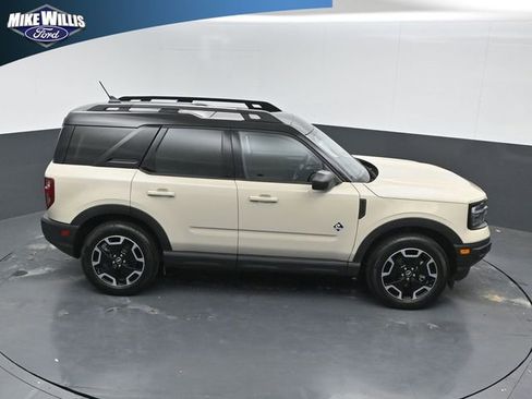 Used 2024 Ford Bronco Sport Outer Banks w/ Tech Package AWD/4WD image 16