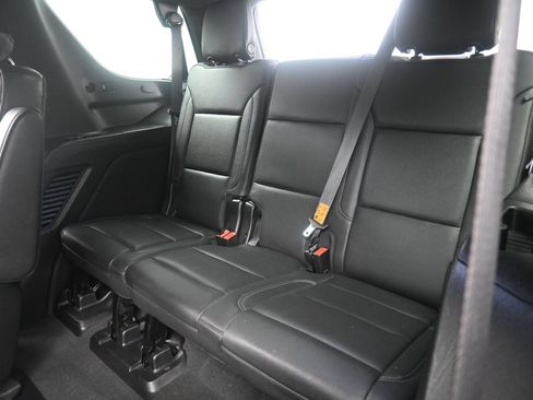 Used 2022 Chevrolet Tahoe LT w/ Luxury Package AWD/4WD image 40