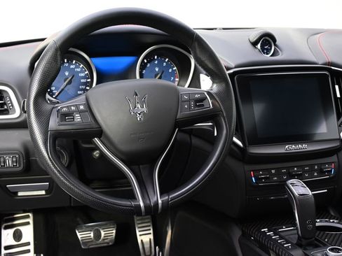 Used 2020 Maserati Ghibli S GranSport Q4 AWD/4WD image 12