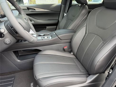 New 2027 INFINITI QX60 Luxe FWD image 23