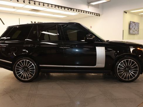 Used 2021 Land Rover Range Rover Westminster Edition image 8