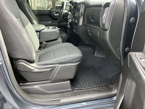 Used 2021 Chevrolet Silverado 1500 Custom Trail Boss w/ LPO, Dark Essentials Package image 34