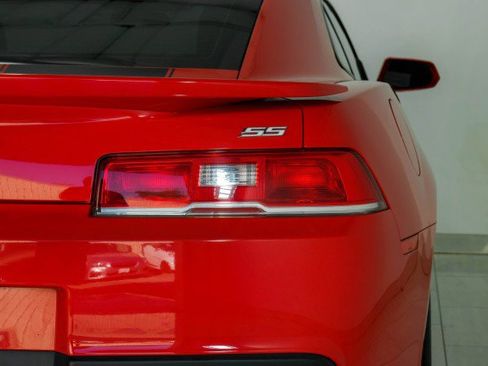Used 2014 Chevrolet Camaro SS w/ Black Rally Stripe Package image 43