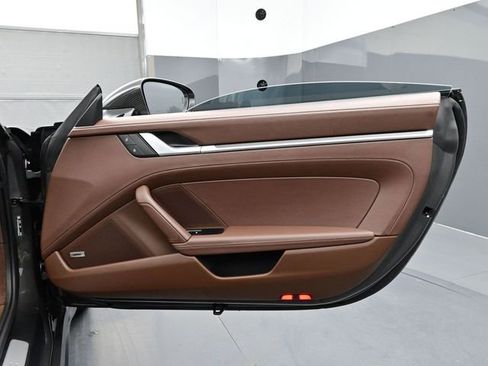 Used 2024 Porsche 911 Targa 4S image 15